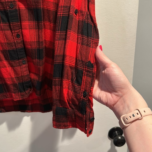 Express Cotton “Flannel” Button Down Top - Picture 5 of 7